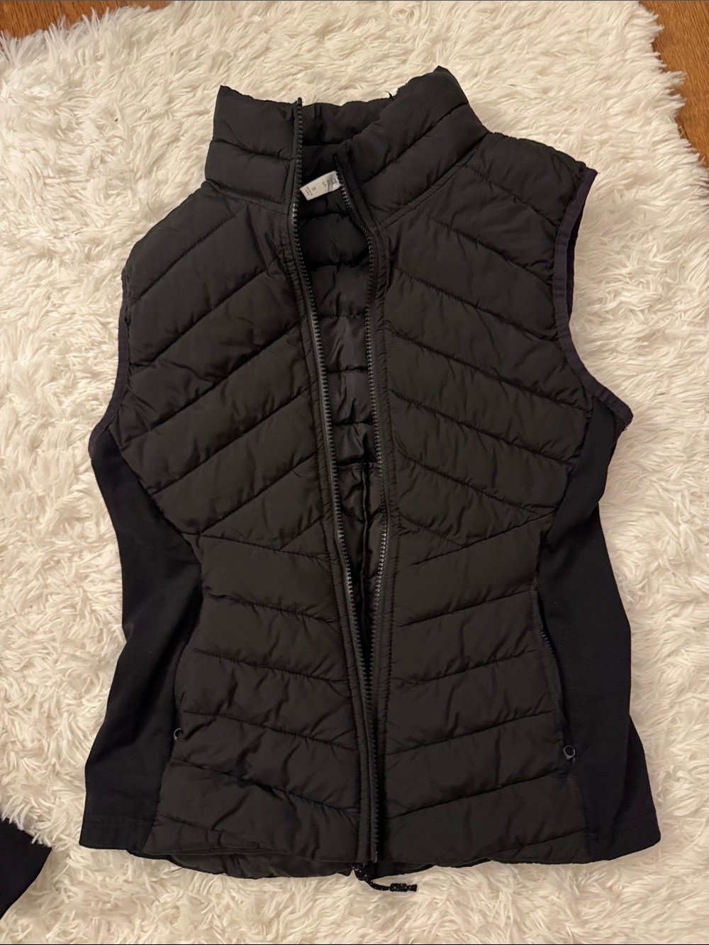Black Quilted Women's Puffer Vest - Unbranded